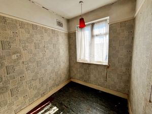 Photo 9- click for photo gallery